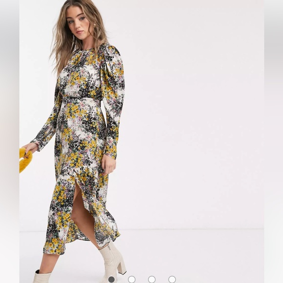 Topshop Dresses & Skirts - Topshop Vintage Floral Midi Dress